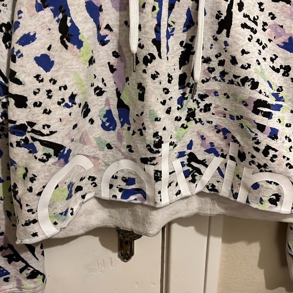 NWOT Calvin Klein Performance Sweatshirt - Picture 6 of 10